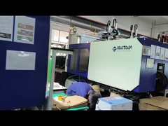 플라스틱 주사 작업장